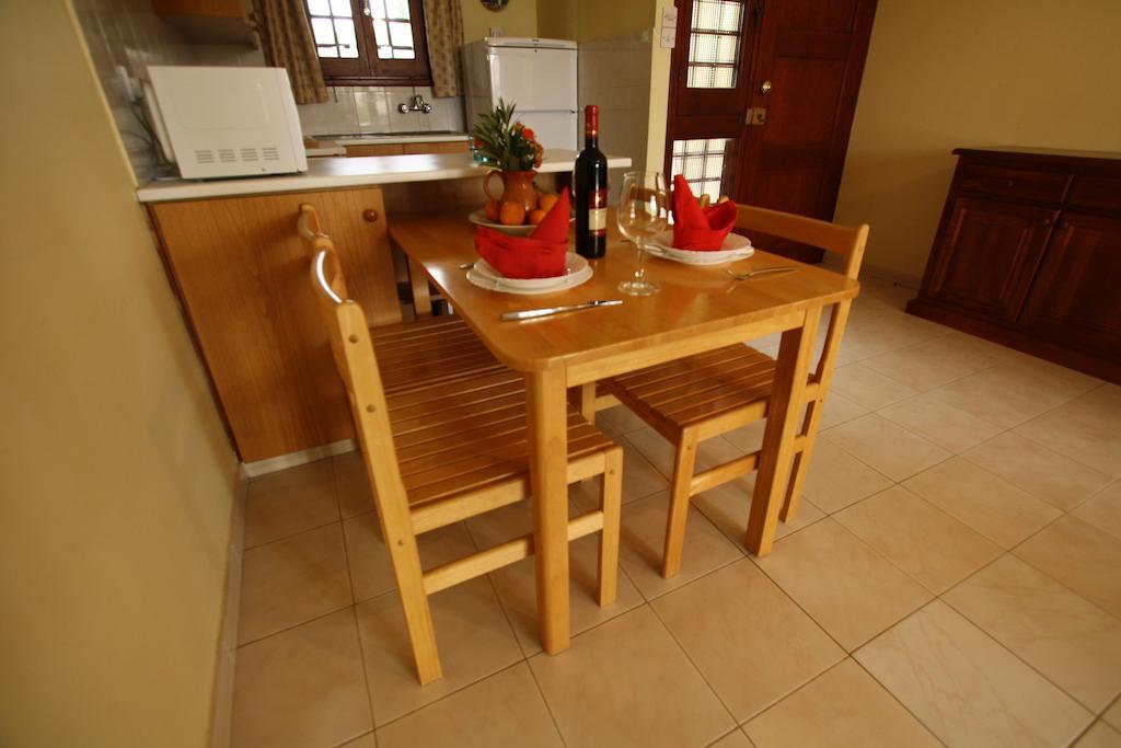 Maria Villa Pissouri Bagian luar foto